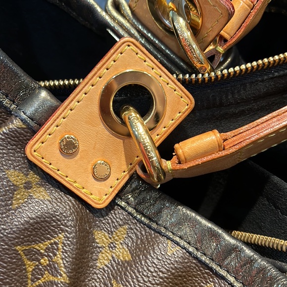 Louis Vuitton purse - Picture 8 of 11